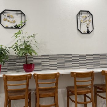 Dangela's Dumplings - Counter sit down area - Dim Sum Near Me - Libertyville, Illinois