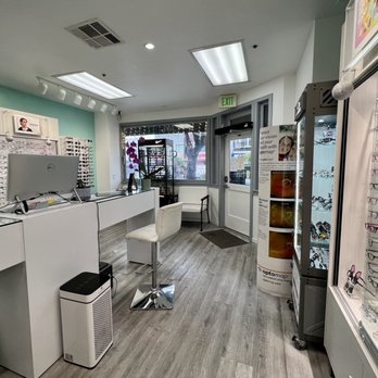 Geneva Eye Care - Interior - Optometrists Near Me - San Francisco, California Geneva Eye Care - Interior - Optometrists Near Me - San Francisco, California
