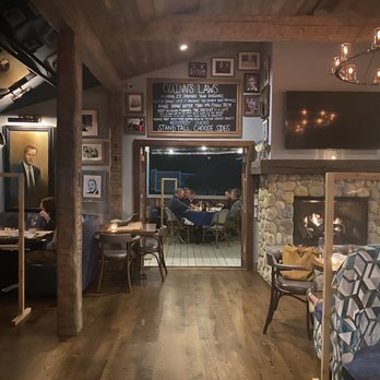 Hudson Malone - Sitting Area. - Breakfast & Brunch Near Me - Westport, Connecticut
