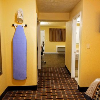 Knights Inn Lincoln - Single King Guest Suite - Hotels Near Me - Lincoln, Nebraska Knights Inn Lincoln - Single King Guest Suite - Hotels Near Me - Lincoln, Nebraska