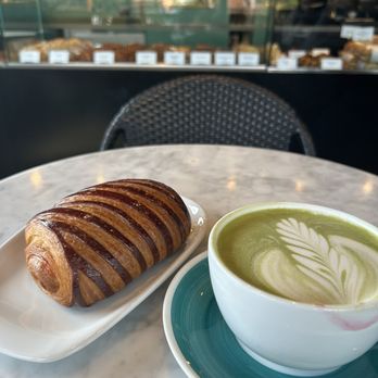 La Fete - Raspberry and chocolate croissant- not too sweet - - Patisserie/Cake Shop Near Me - Mercer Island, Washington La Fete - Raspberry and chocolate croissant- not too sweet - - Patisserie/Cake Shop Near Me - Mercer Island, Washington