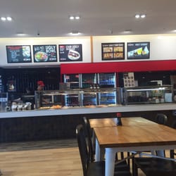 Ugly Dumpling - Large roomy eating facility