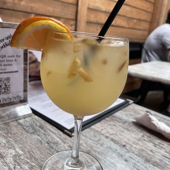 Press 195 - Bayside - White sangria - Sandwiches Near Me - Bayside, New York Press 195 - Bayside - White sangria - Sandwiches Near Me - Bayside, New York