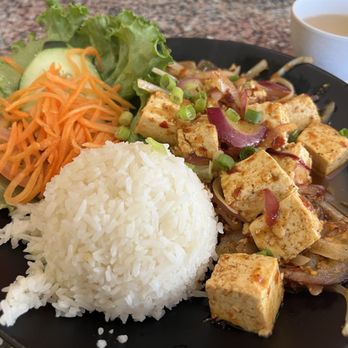 Pho Thaison - Lemongrass Tofu - Vietnamese Near Me - Kyle, Texas