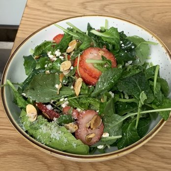 The Speckled Egg PGH - Strawberry Fields salad - Breakfast & Brunch Near Me - Pittsburgh, Pennsylvania