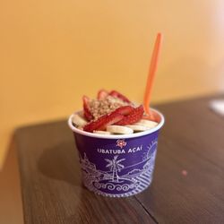 Ubatuba Açaí - Tarzana - Ubatuba Acai Bowl (Banana, Strawberry, Granola & Topping)