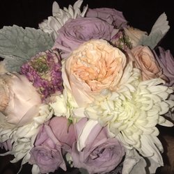 Primrose Path Flowers and Gifts - Bride bouquet.
