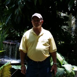Gold Leaf Pawn - Allan Jones Store Owner
