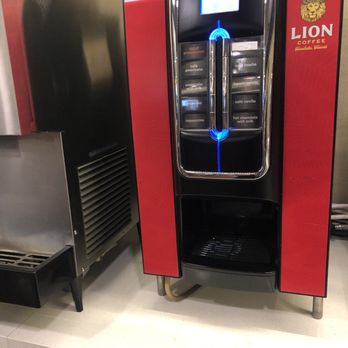 The Plumeria Lounge - Coffee machine - Airport Lounges Near Me - Honolulu, Hawaii