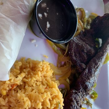 El Chingon Tex-Mex Mexican Restaurant - Bistec a la Mexicana, Arroz y Frijoles - Tex-Mex Near Me - Union, New Jersey El Chingon Tex-Mex Mexican Restaurant - Bistec a la Mexicana, Arroz y Frijoles - Tex-Mex Near Me - Union, New Jersey