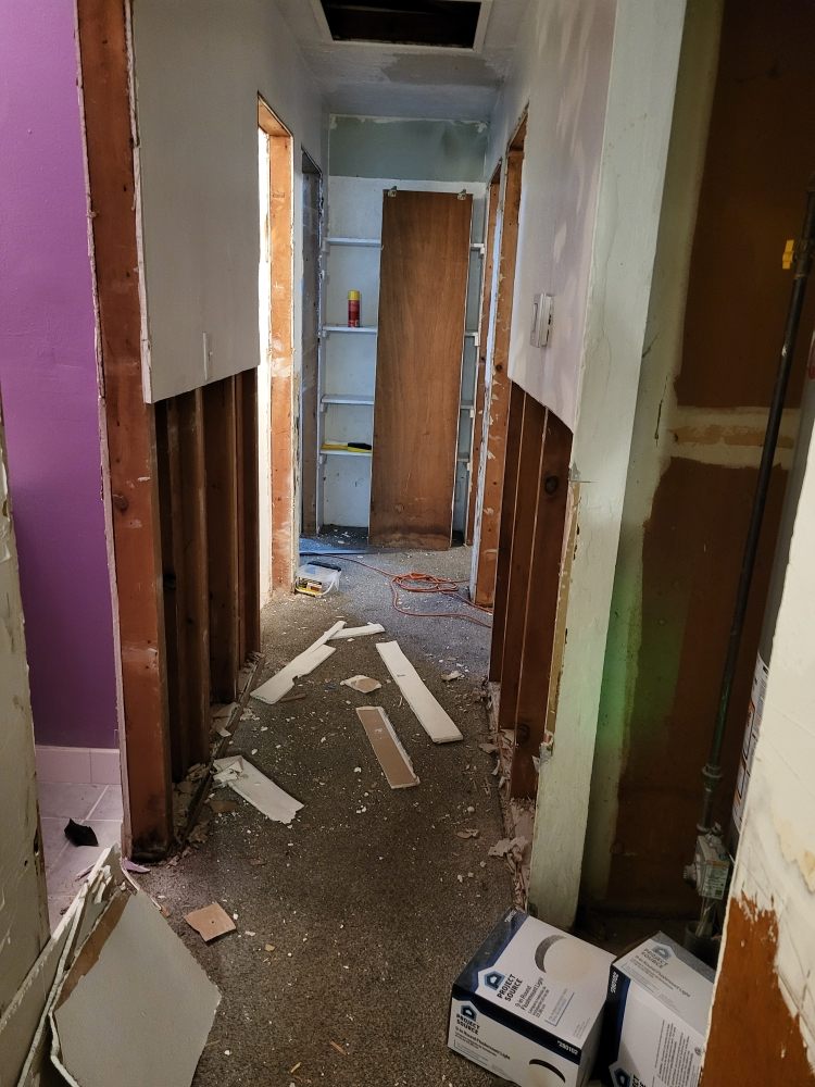 Slide of Everyday Handyman