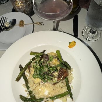 Di Vino Rosso - Carribean Fish Special with Honey Bee cocktail - Italian Near Me - Columbia, South Carolina Di Vino Rosso - Carribean Fish Special with Honey Bee cocktail - Italian Near Me - Columbia, South Carolina