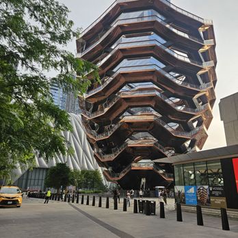 Vessel - Landmarks & Historical Buildings Near Me - New York, New York