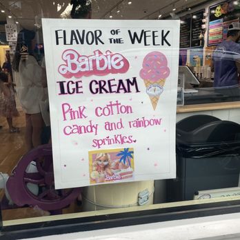 Mad Martha's Ice Cream - Ice Cream & Frozen Yogurt Near Me - Edgartown, Massachusetts