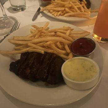 Cecchi's - Steak frites - American Near Me - New York, New York