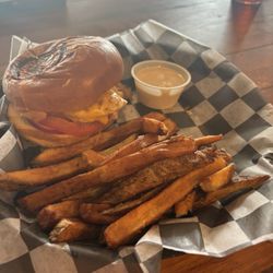 McGrath’s Burger Shack - Cheeseburger