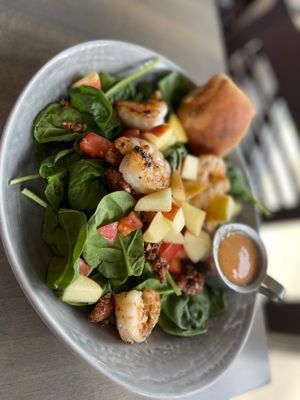 RedSeven Kitchen + Cocktail by null