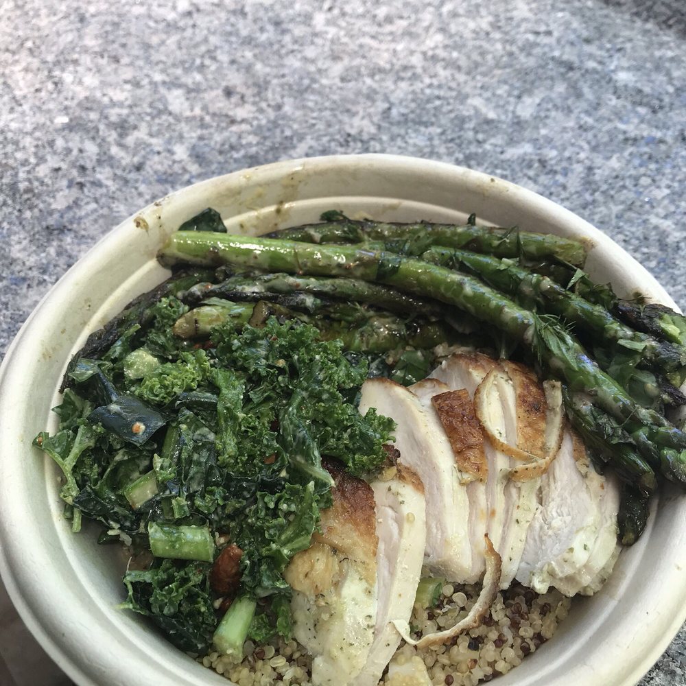 Dig Inn - Chicken breast, asparagus, cashew kale Cesar - New American Near Me - New York, New York Dig Inn - Chicken breast, asparagus, cashew kale Cesar - New American Near Me - New York, New York