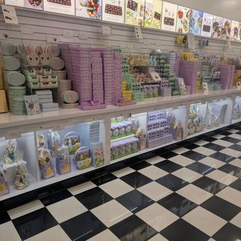 See's Candies - Candy Stores Near Me - Escondido, California See's Candies - Candy Stores Near Me - Escondido, California