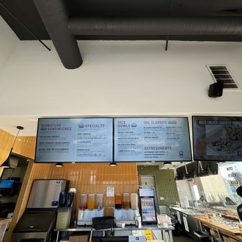 Nguyen's Kitchen - Asian Fusion Near Me - Carson, California