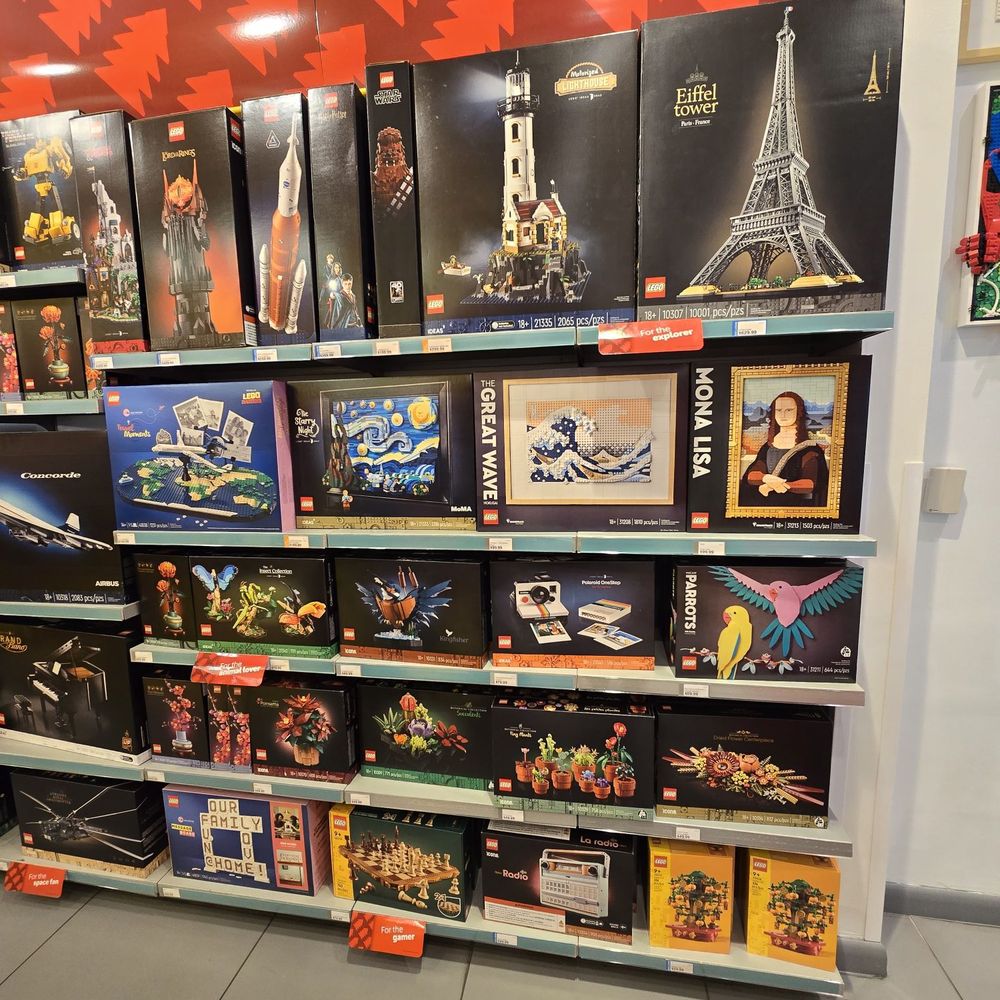 Lego Store - Toy Stores Near Me - McLean, Virginia Lego Store - Toy Stores Near Me - McLean, Virginia