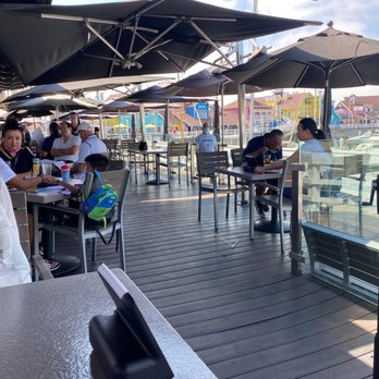 Yard House - Patio - Bars Near Me - Long Beach, California