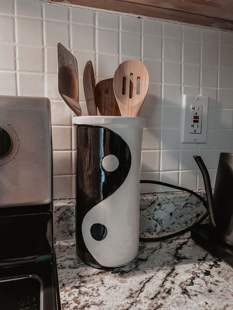 PAINT THIS! 44 Photos & 55 Reviews 1013 King St, Alexandria