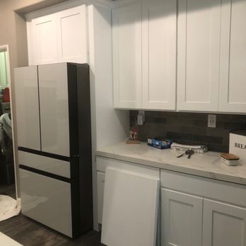 Pro Custom Painting And Remodeling - Finished kitchen - General Contractors Near Me - Adelanto, California Pro Custom Painting And Remodeling - Finished kitchen - General Contractors Near Me - Adelanto, California