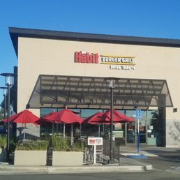 Front side worth mentioning it has a drive thru service Front side worth mentioning it has a drive thru service