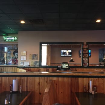 Gator's Dockside - Inside - Chicken Wings Near Me - Jacksonville, Florida Gator's Dockside - Inside - Chicken Wings Near Me - Jacksonville, Florida