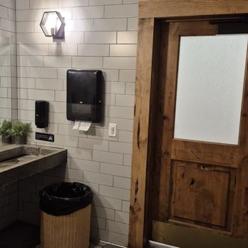 LSA Burger - women's room - American Near Me - The Colony, Texas LSA Burger - women's room - American Near Me - The Colony, Texas