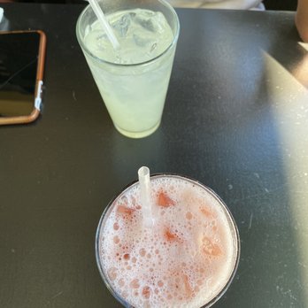 Solano Junction - Fresh lemonade and strawberry lemonade - Breakfast & Brunch Near Me - Albany, California Solano Junction - Fresh lemonade and strawberry lemonade - Breakfast & Brunch Near Me - Albany, California