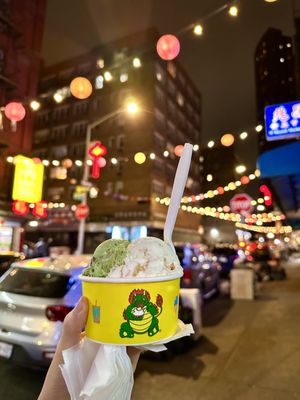 The Original Chinatown Ice Cream Factory by null