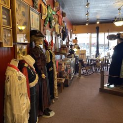 Cowgirls of the West Museum & Gifts