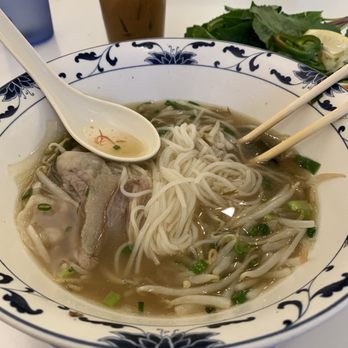 Pho Nina - Brisket tendon and tripe yum! - Vegetarian Near Me - Honolulu, Hawaii