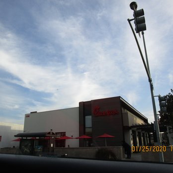 Chick-fil-A - Fast Food Near Me - Pasadena, California