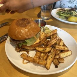 Southern Yankee Craft Burger Southern Yankee Craft Burger