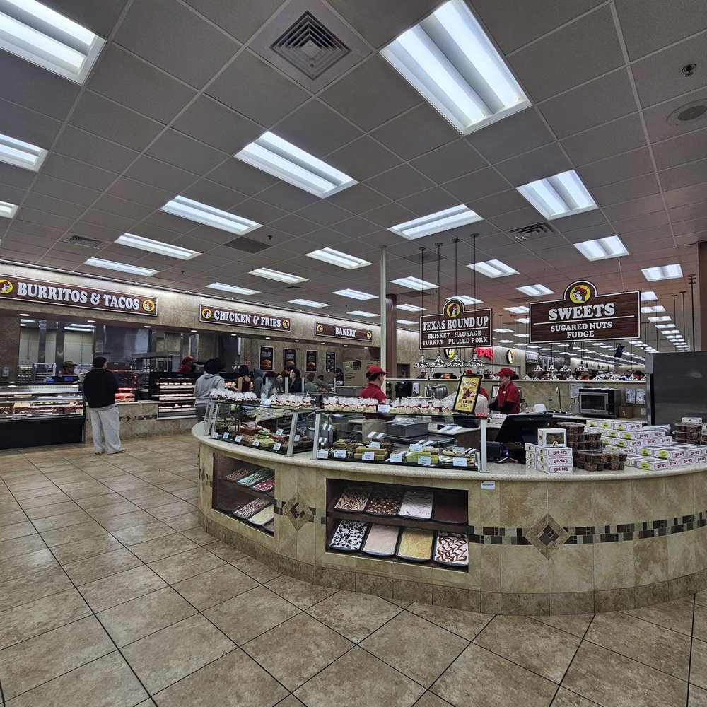 Buc-ee's - Gas Stations Near Me - Temple, Texas
