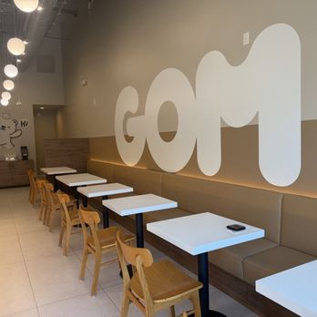 GOM Snow Desserts - Desserts Near Me - Oxnard, California