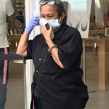 Apple Ala Moana - Avoid this rude employee in front of Apple Ala Moana. Lacks the customer service & professionalism to treat people properly. - Computers Near Me - Honolulu, Hawaii Apple Ala Moana - Avoid this rude employee in front of Apple Ala Moana. Lacks the customer service & professionalism to treat people properly. - Computers Near Me - Honolulu, Hawaii