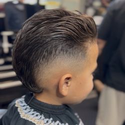 Outsiders Barbershop