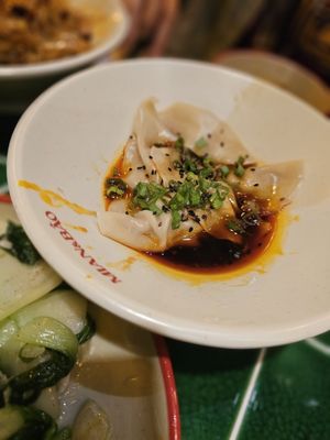 Mian & Bao by null