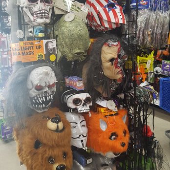 Goodwill - Thrift Stores Near Me - Saint Petersburg, Florida