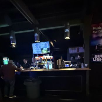 Hampton Beach Casino Ballroom - Floor bar - Bars Near Me - Hampton Beach, New Hampshire