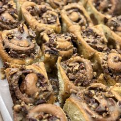 Main Street Cafe & Bakery - Cinnamon Rolls with pecans mmmm