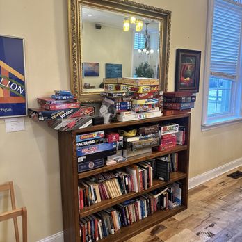 Blue Hat Coffee - Board games - Bakeries Near Me - Farmington, Michigan