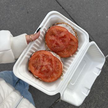 Apollo Bagels - Everything bagel with vegan cream cheese and tomato - Bagels Near Me - New York, New York Apollo Bagels - Everything bagel with vegan cream cheese and tomato - Bagels Near Me - New York, New York