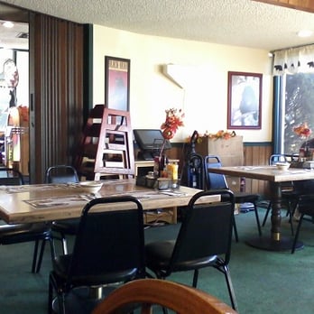 Black Bear Diner - Yreka - Diners Near Me - Yreka, California