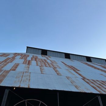 Backdraft Barbeque - Cool building in the parking lot - Barbeque Near Me - Roswell, New Mexico