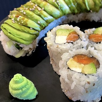 Domodachi - Sushi Bars Near Me - Rutherford, New Jersey